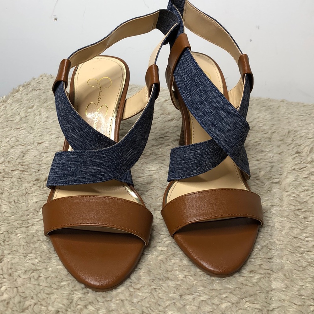 Jessica Simpson heeled sandals - Picture 3 of 6